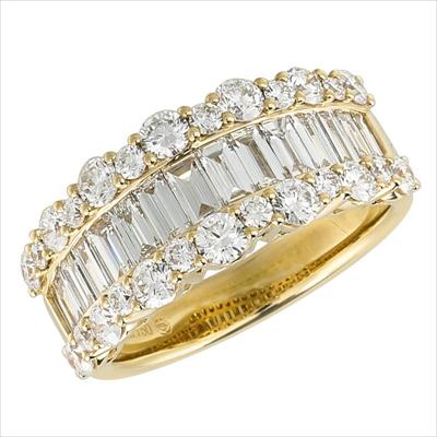 18Kt Yellow Gold Fancy Cocktail Ring with Natural Baguette and Round Diamonds