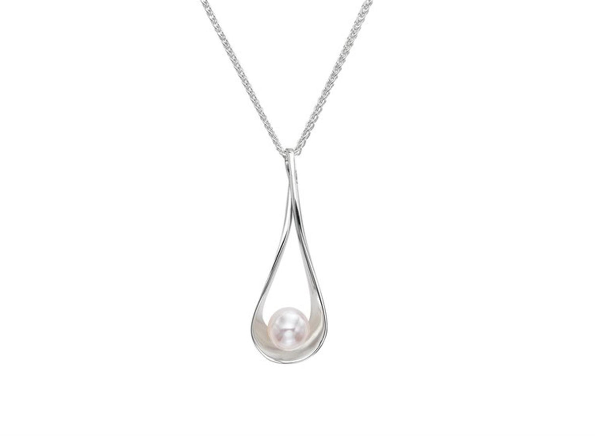 E.L. Designs Silver Rendezvous Pearl Necklace