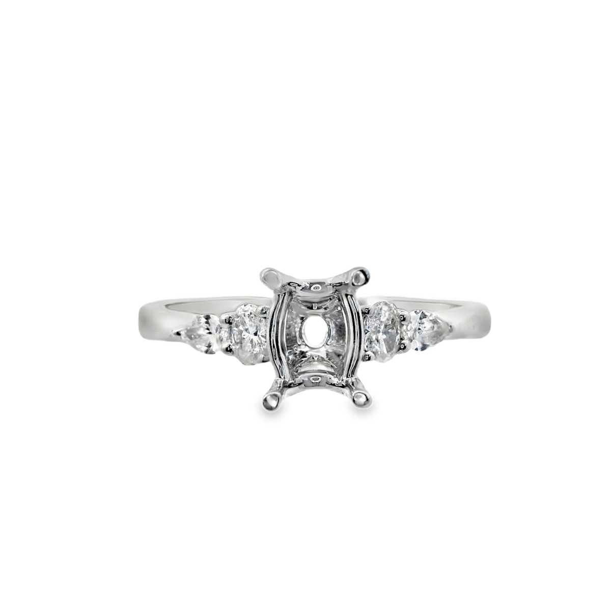 18Kt White Gold Engagement Ring Mounting With 0.14cttw Natural Diamonds