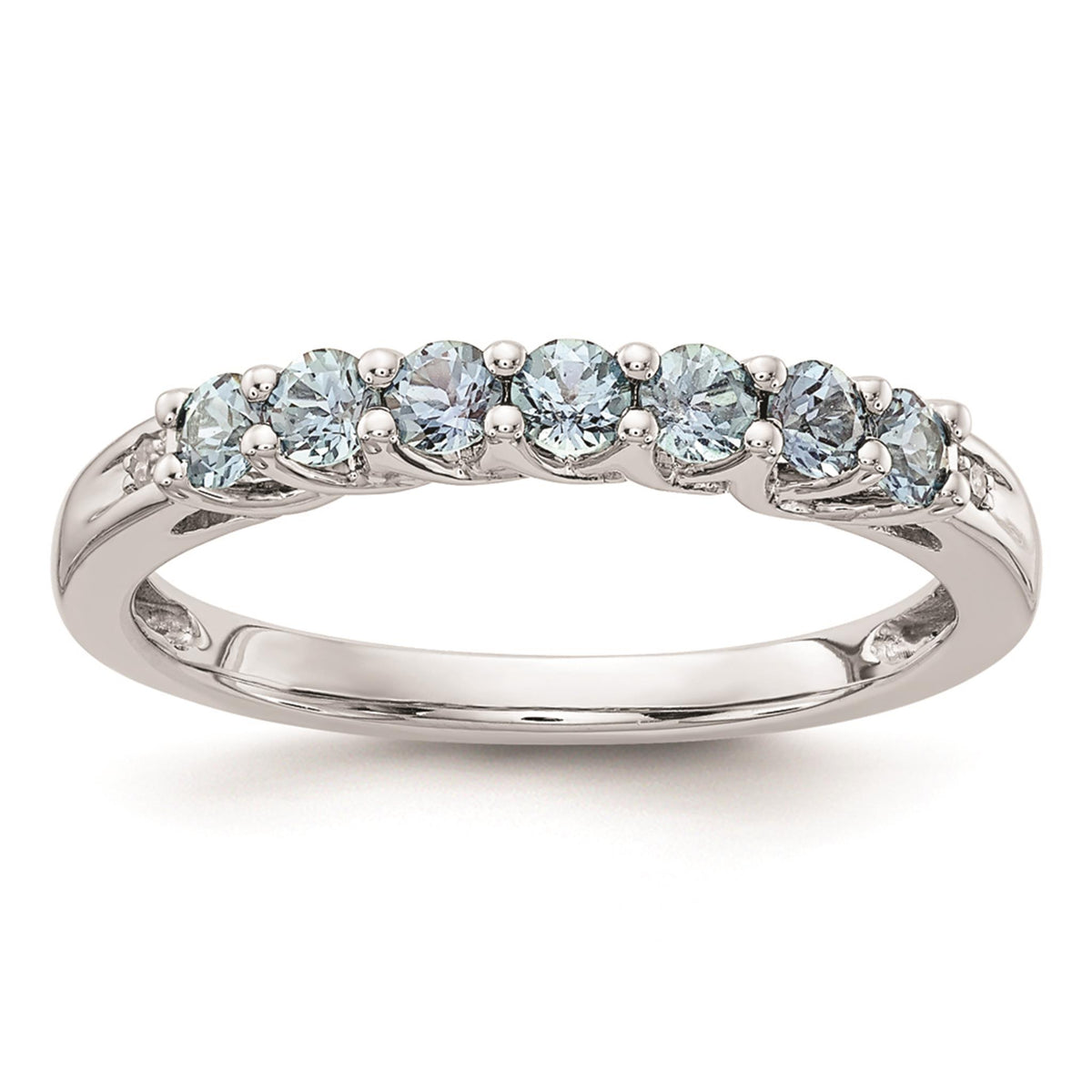 10Kt White Gold Stackable Ring With Aquamarine