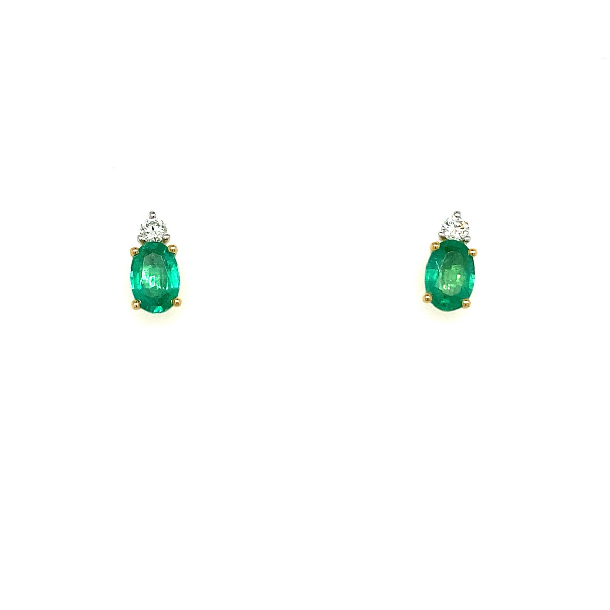 18Kt Yellow Gold Classic Stud Earrings Gemstone Earrings With 0.80ct Emeralds
