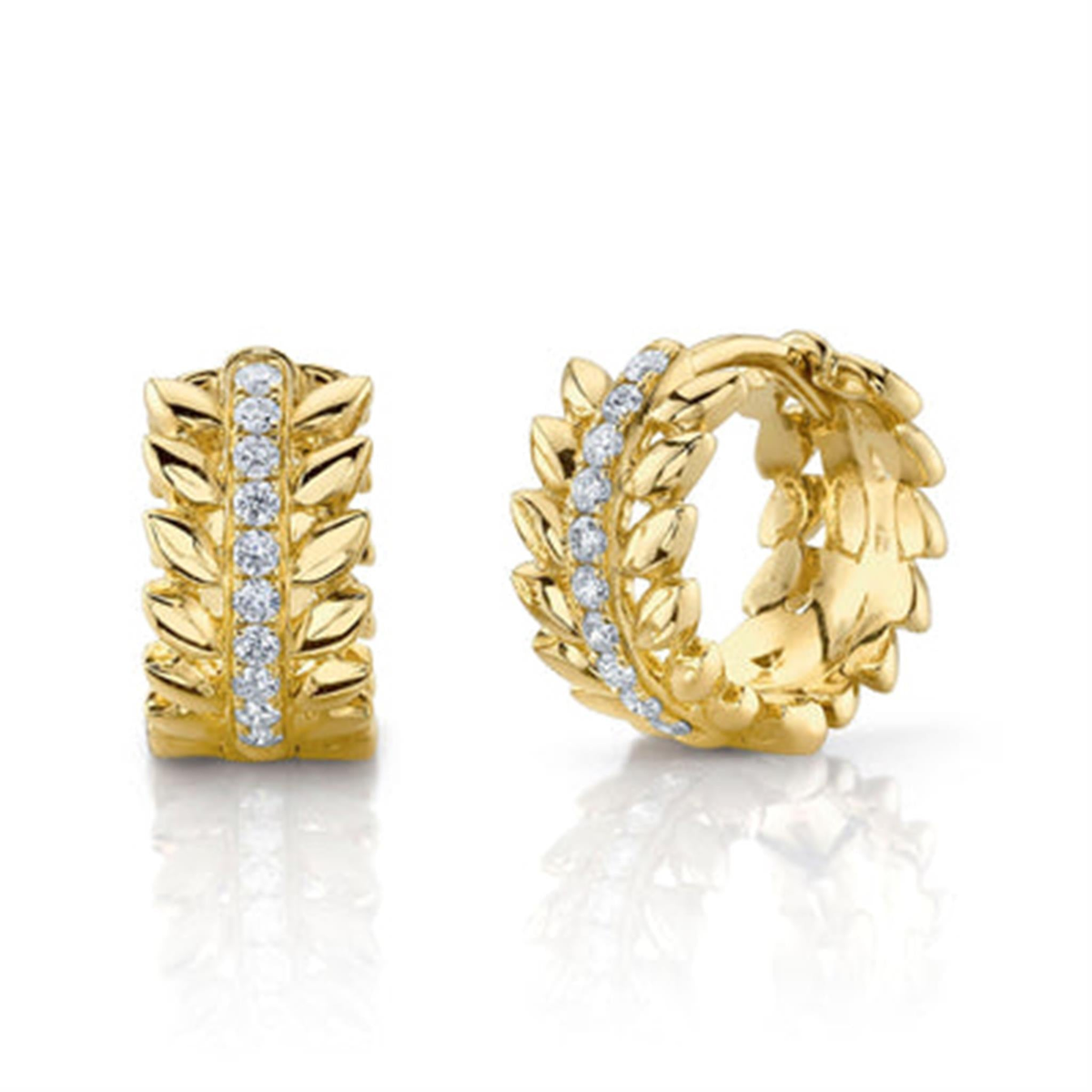 Shy Creation Gold Laurel Wreath Diamond Huggie Earrings