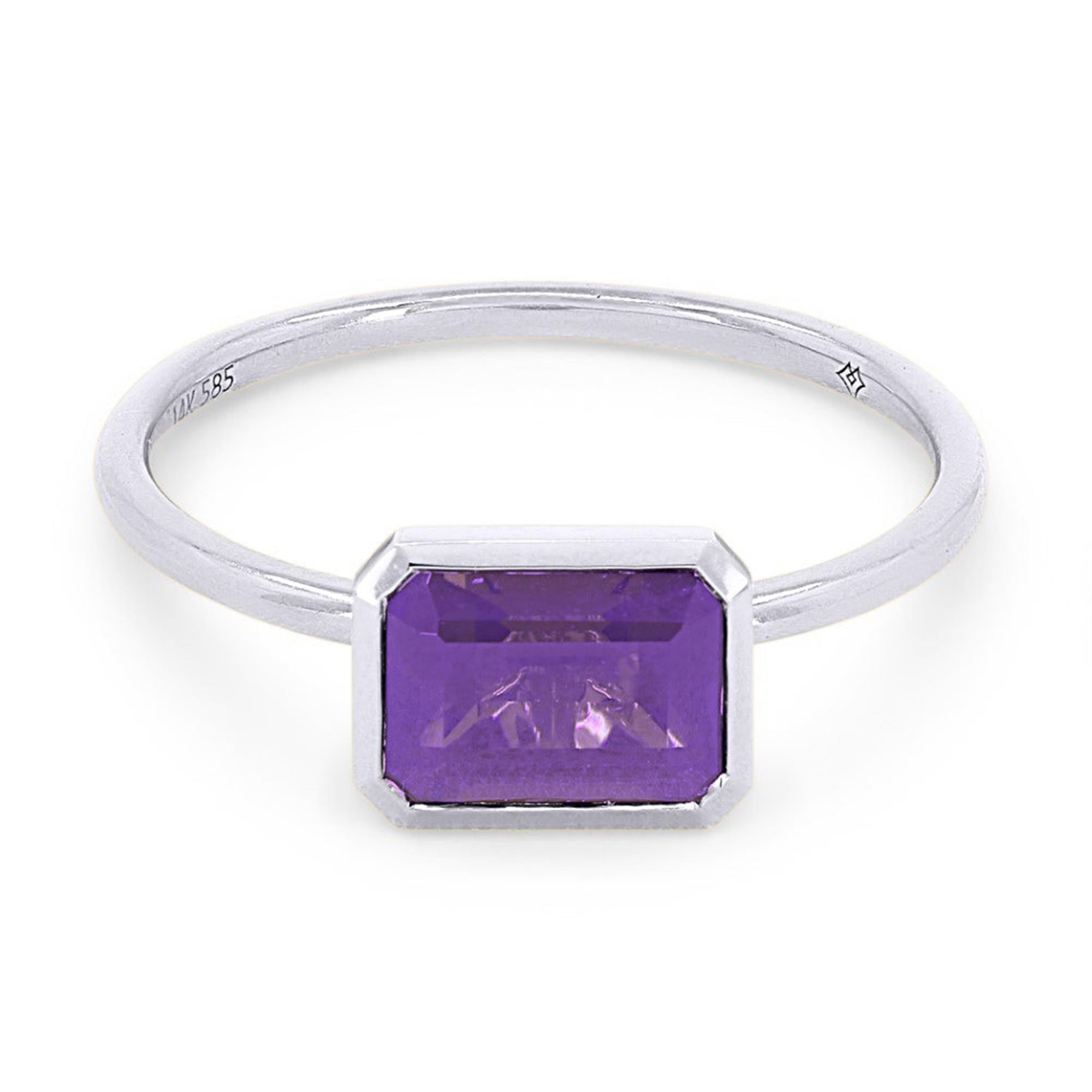 14Kt White Gold Bezel Set Amethyst Ring