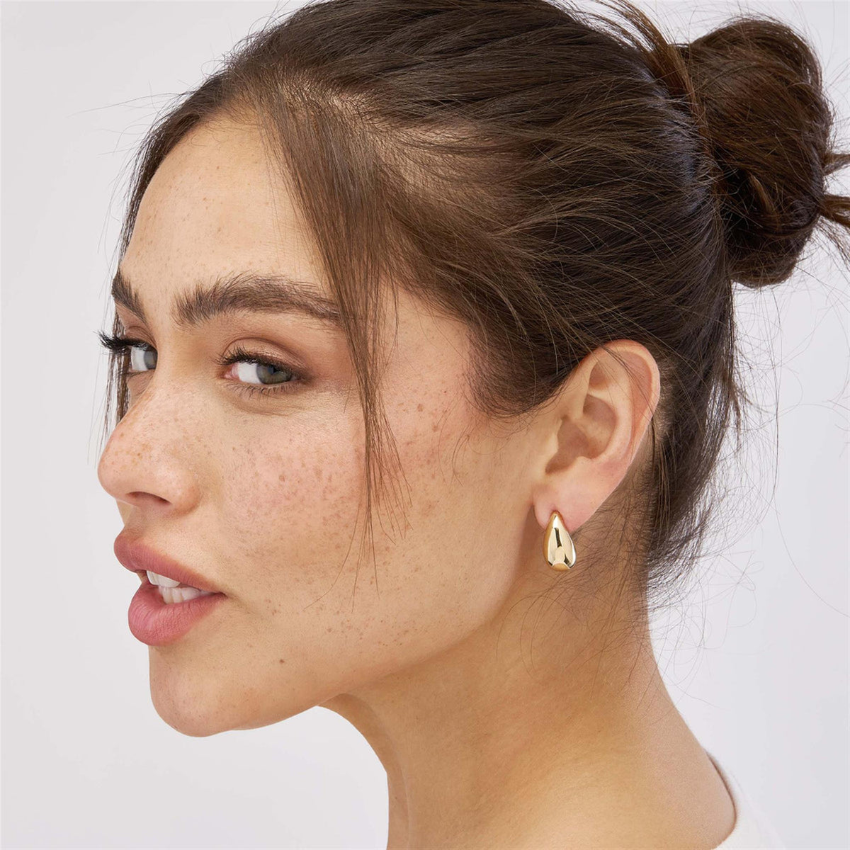 14Kt Yellow Gold Teardrop Earrings With Post Back