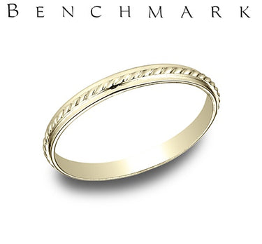 "The Stylist" 14Kt Yellow Gold 2mm Band with a Rope Center