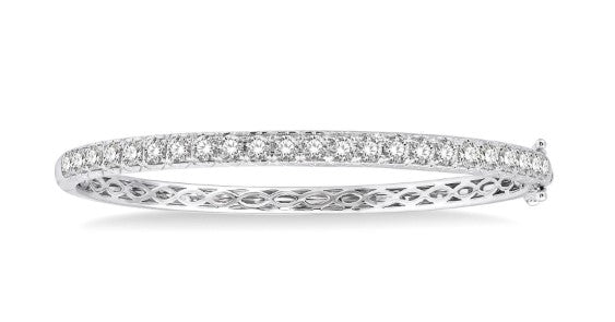 14Kt White Gold Prong Set Bangle Bracelet With 23 Round Natural Diamonds Totaling 3cttw