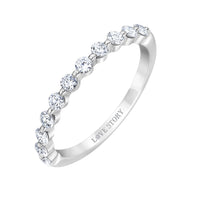 14Kt White Gold Prong Set Wedding Ring With 0.75cttw Natural Diamonds