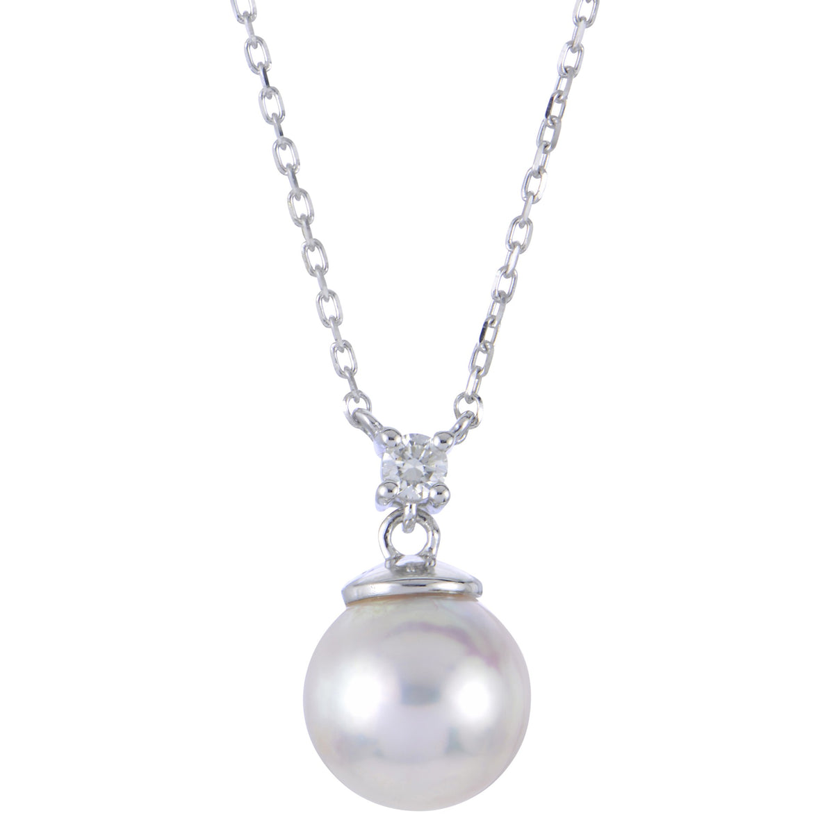 Akoya Cultured Pearl Pendant with a Natural Diamond