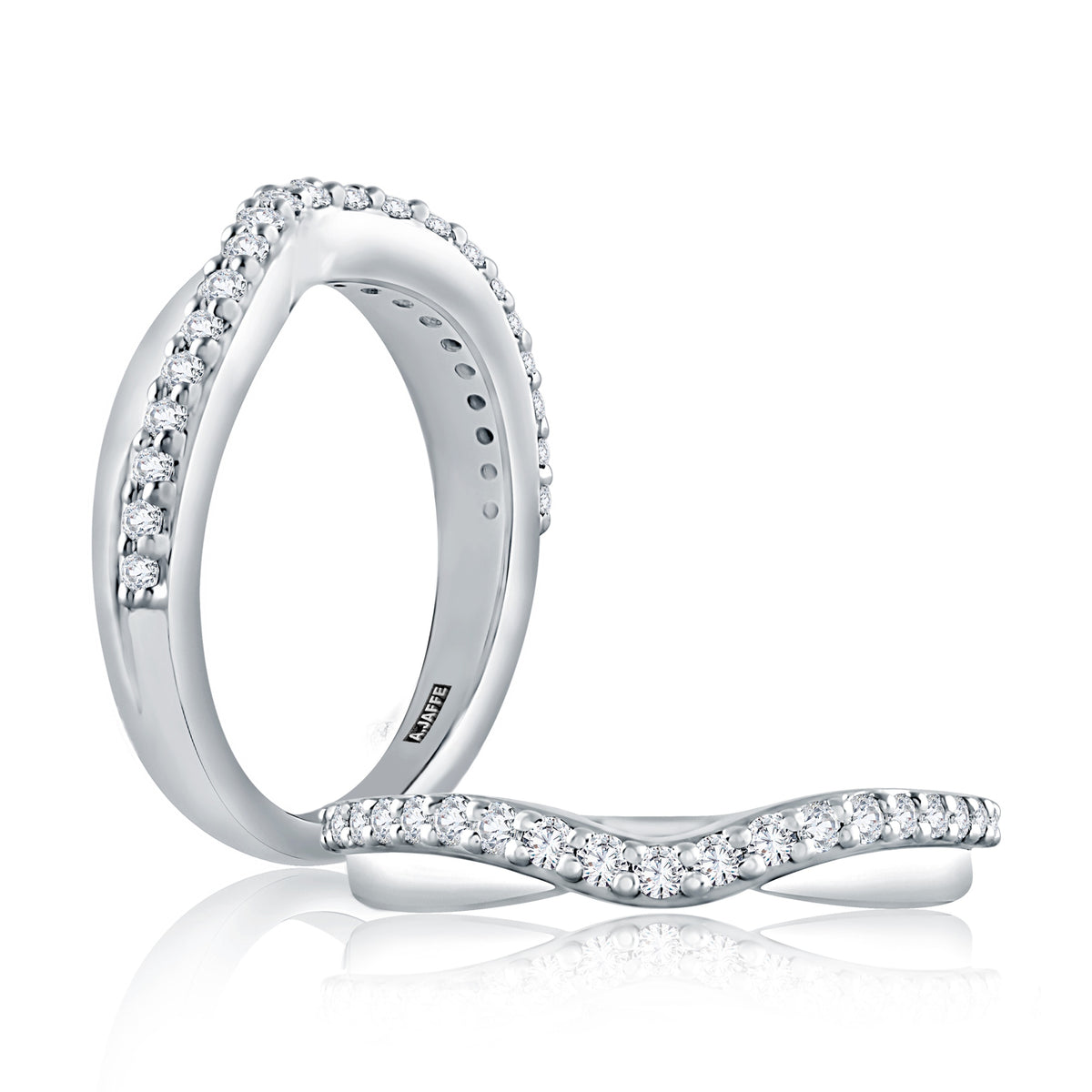 A.Jaffe Curved 0.25cttw Diamond Anniversary Band in 14Kt White Gold
