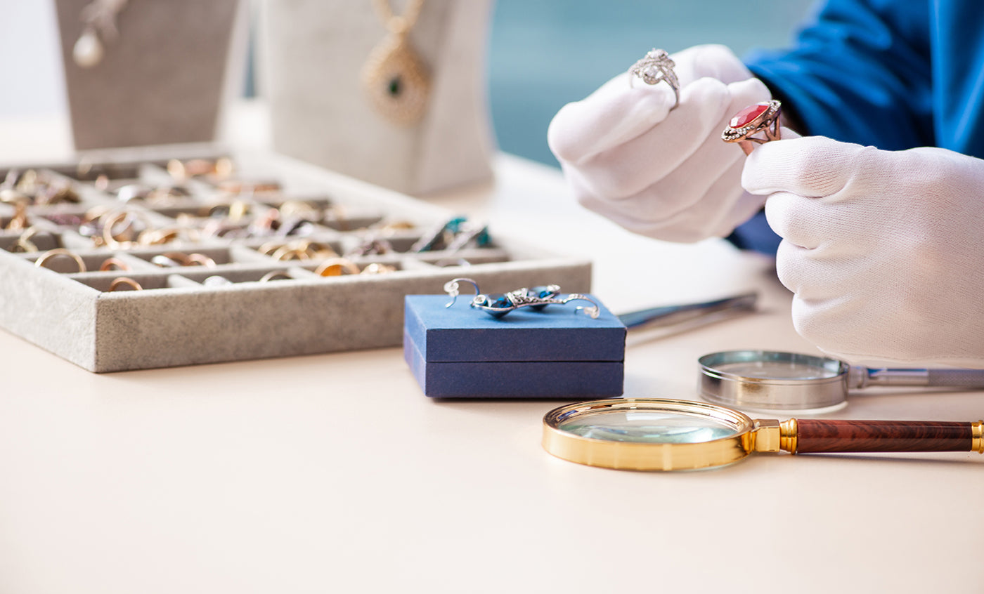 Jewelry Appraisal at Lasker Jewelers in Rochester & Eau Claire