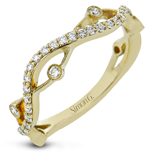 Wedding Band in 18k Gold with Diamonds