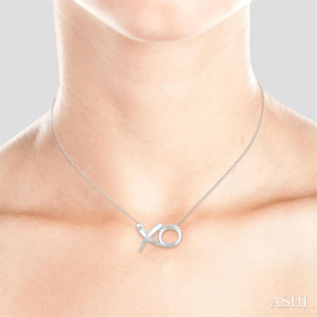 Sterling Silver Contemporary X and O Pendant