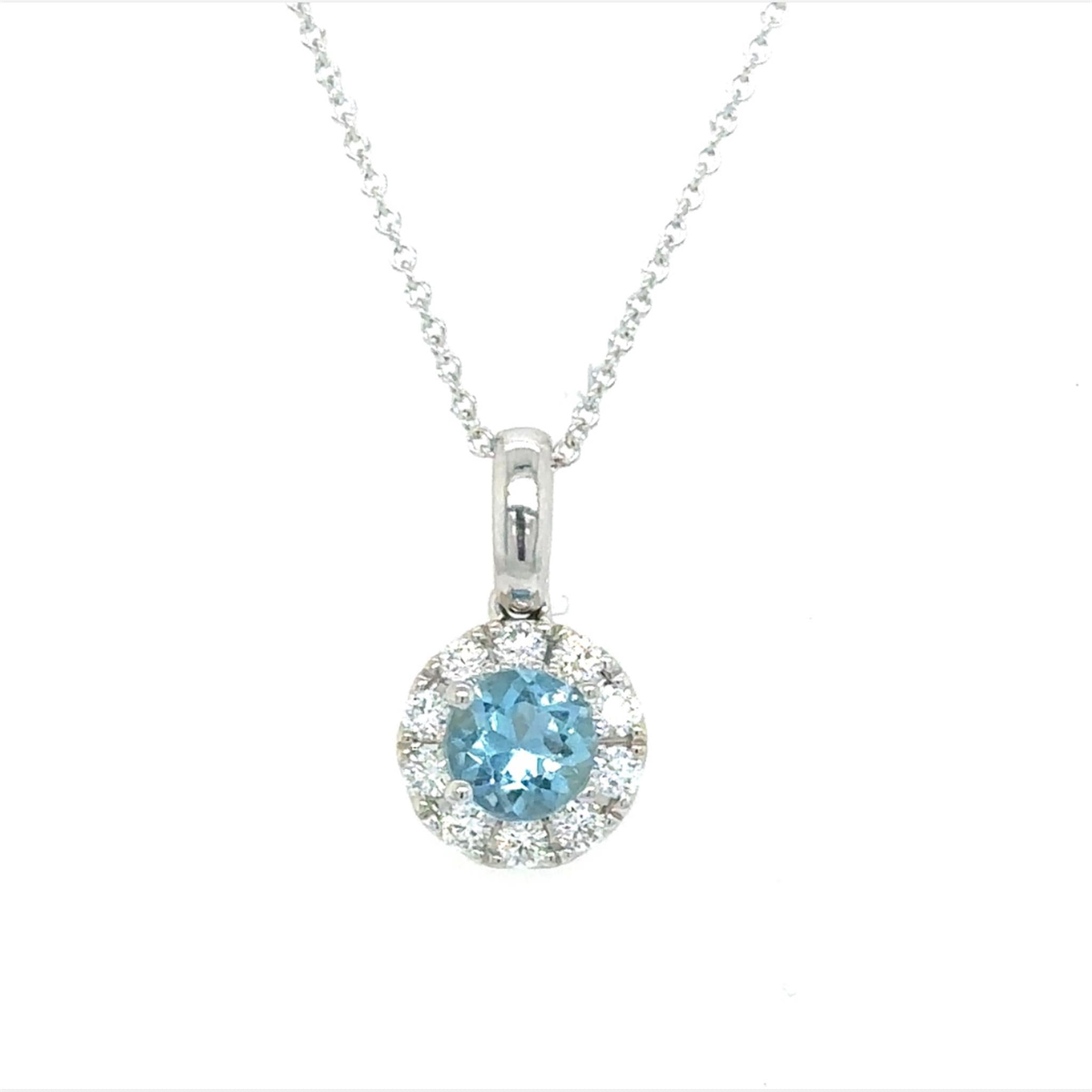 14Kt White Gold .53ct Aquamarine Diamond Necklace