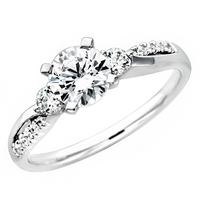 18 W Free-Form Engagement Ring With 0.22ct Natural Center Diamond