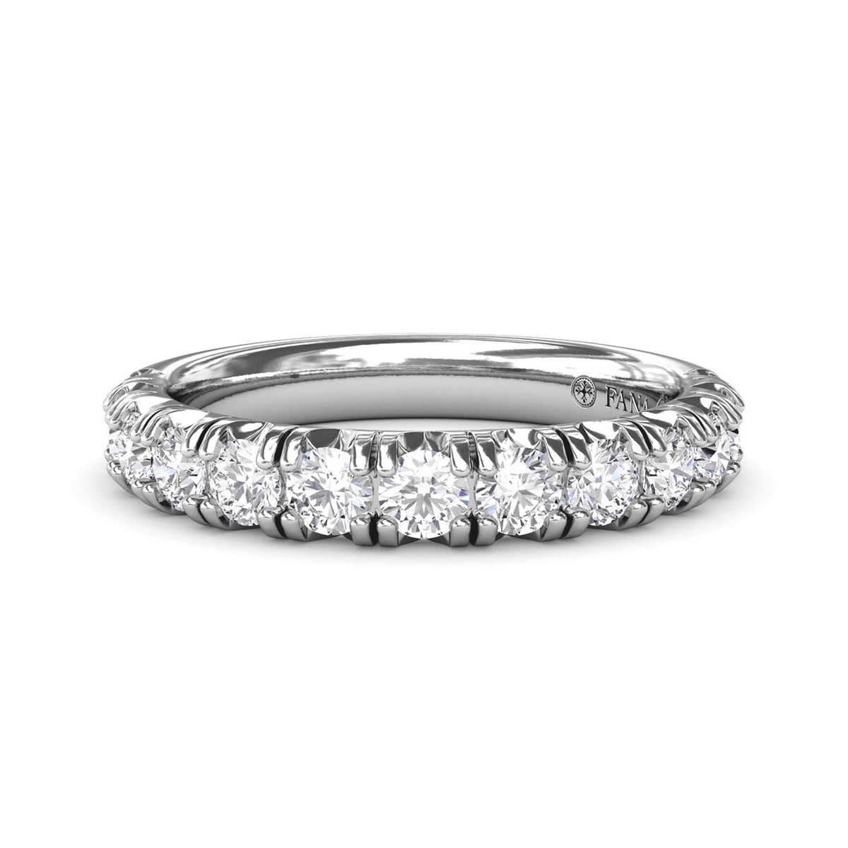 14Kt White Gold Prong Set Wedding Ring With 0.91cttw Natural Diamonds