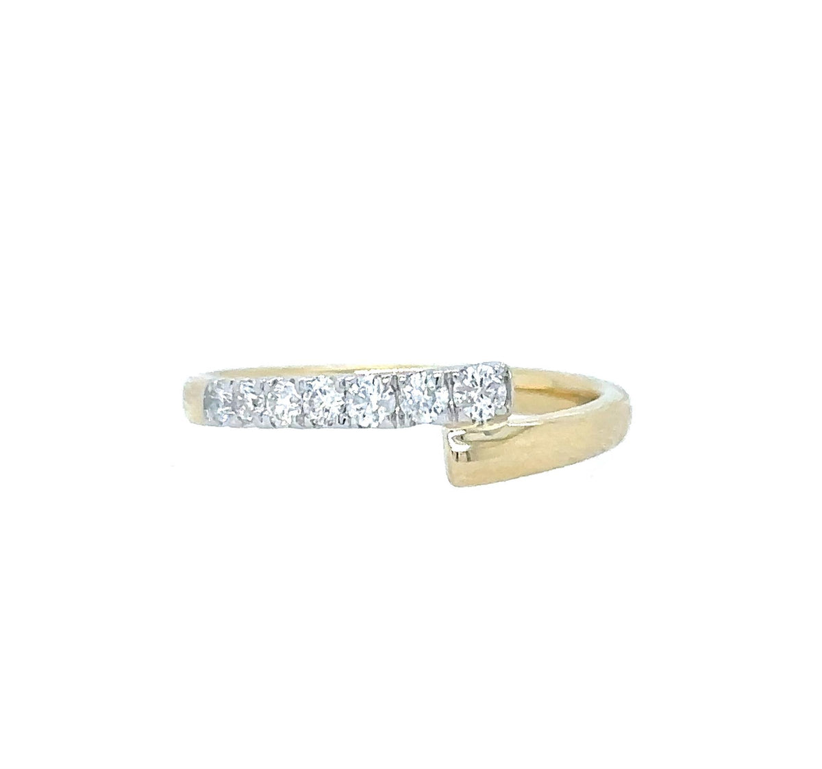 Bypass Fashion Ring With 0.25cttw Natural Diamonds