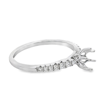 18Kt White Gold Engagement Ring Mounting with Natural Diamonds