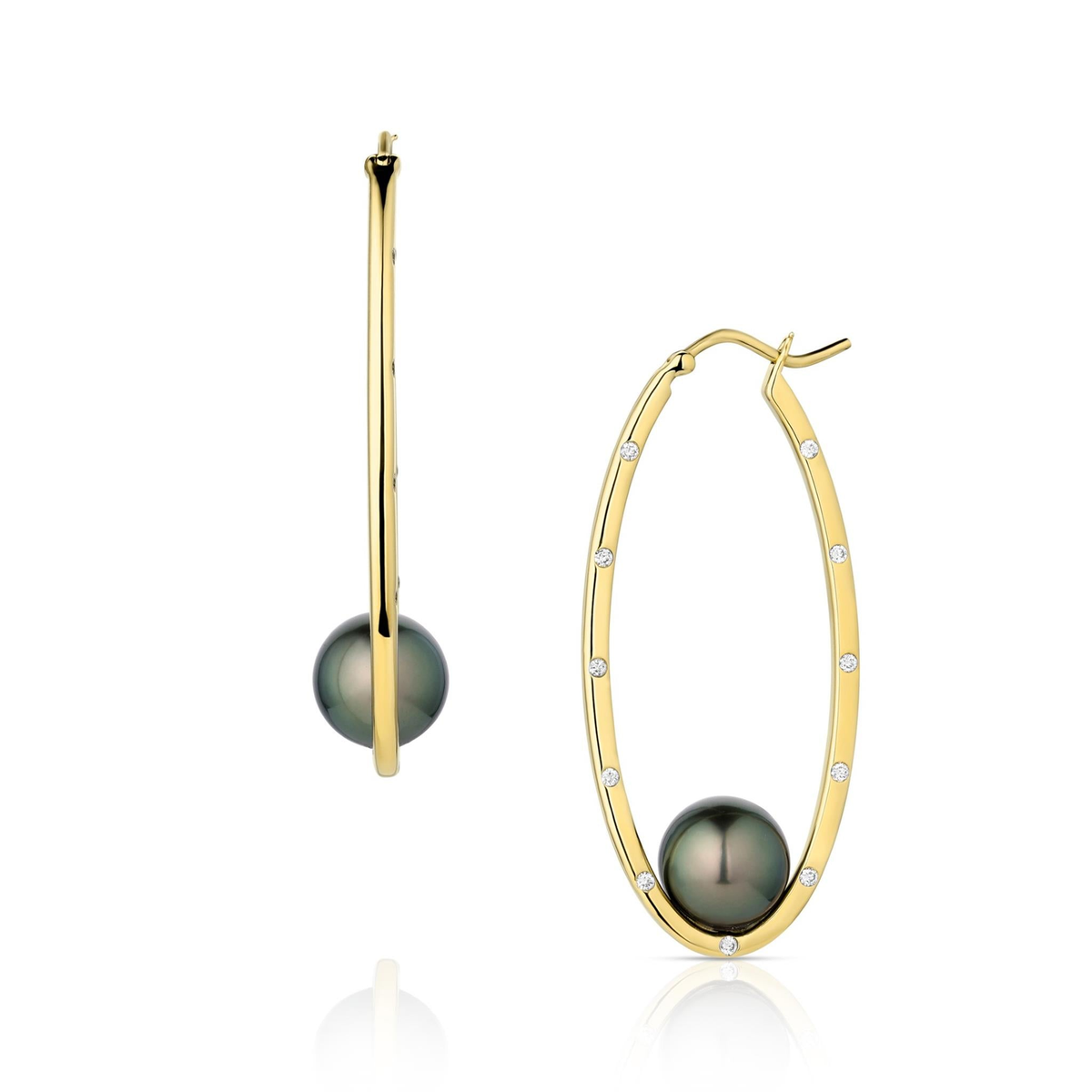 14Kt Yellow Gold Oval Hoop Earrings With Tahitian Pearls