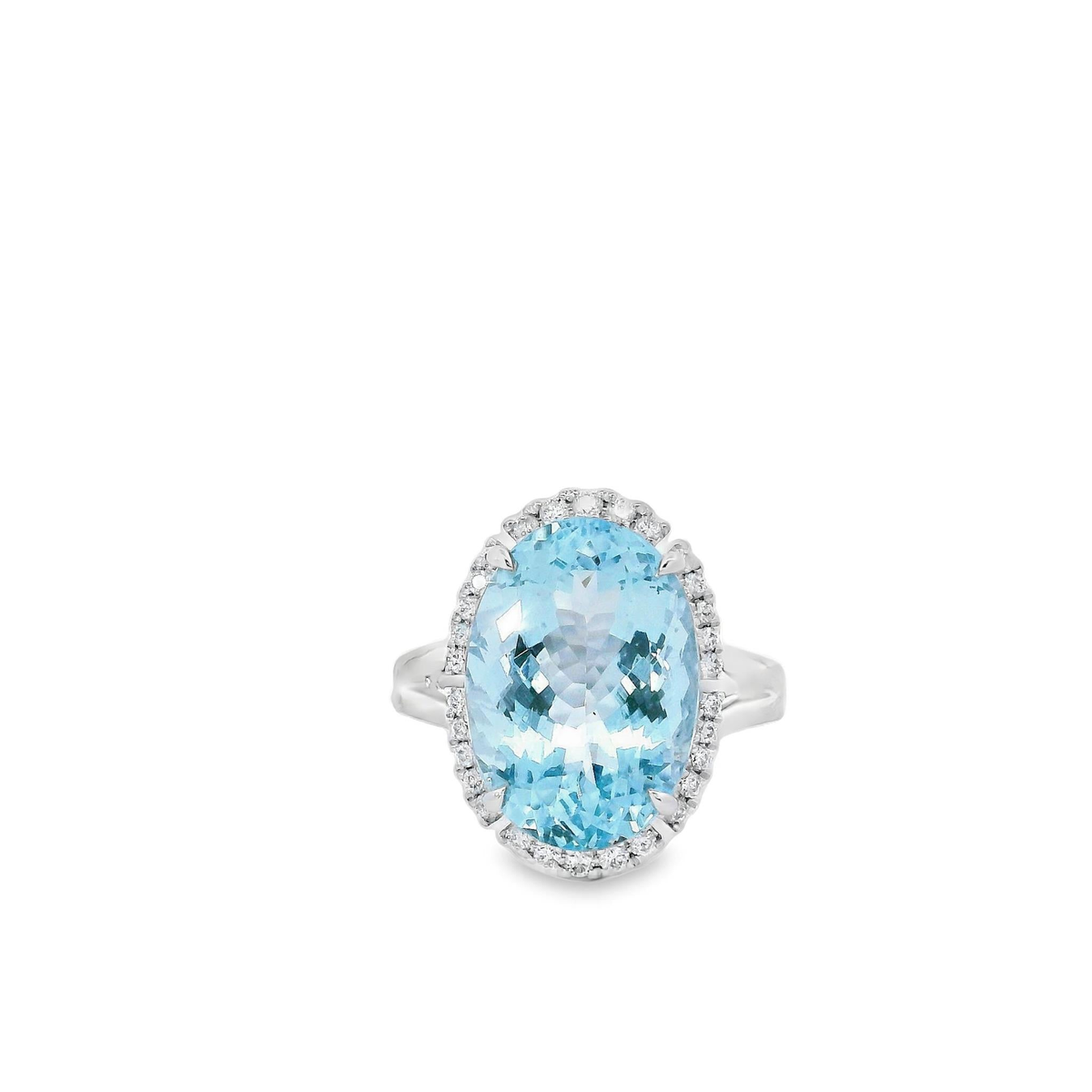 18Kt White Gold Ring with 7.41Ct Aquamarine (15x11mm) and Split Shank with 30.25cttw Natural Diamonds (Color G-H, Clarity SI1)